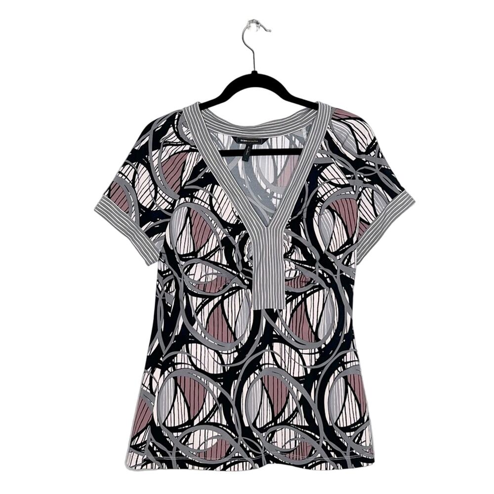 BCBGMaxazria Short Sleeve Geometric Top Size Large